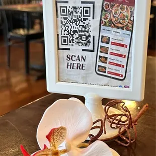 And we are baack ....lol.  (･‿･) /ﾟ Just goin' along with Dear Mr. C's agenda. #SaturdayLunchDate @ #SimplyTastyThai-Mayport Rd.