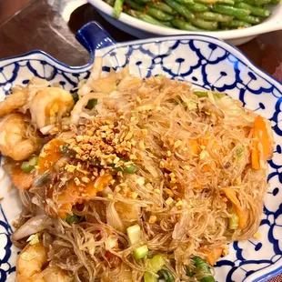 Shrimp Pancit &amp; Garlic Green Beans DELICIOUS - December 2022