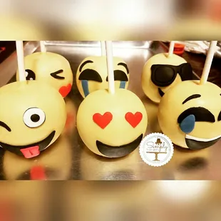 Emoji candy apples