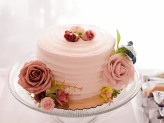 M & W Dutch American Bakery