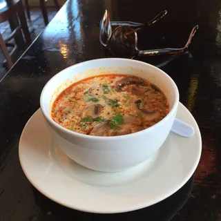 Jumbo Tom Kha Soup