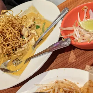 Khao Soi Chicken