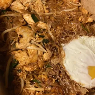 41. Pad Thai Noodles