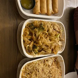 Egg Roll,Pad Kee Mow,Pad Thai