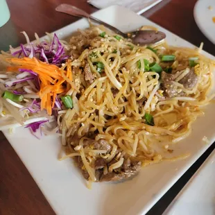 Beef pad thai