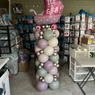 Baby shower packed balloon column with organic elements