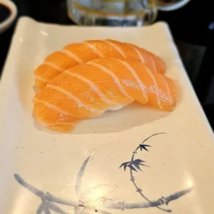 Salmon nagiri