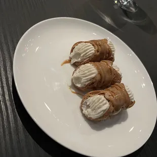 Cannoli