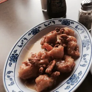 Walnut shrimp