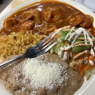 Shrimp in red sauce