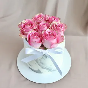 Baker's Half Dozen Roses design