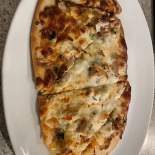 Thai chicken flatbread