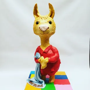 We love doing 3D cakes!
Llama Llama Red Pajama!