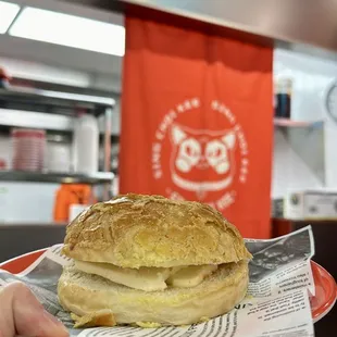 Pineapple bun with butter