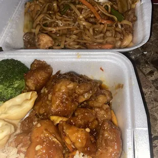 28. Seafood Lo Mein 15. Orange Chicken