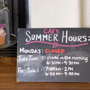 The Barking Bodega cafe May 2022