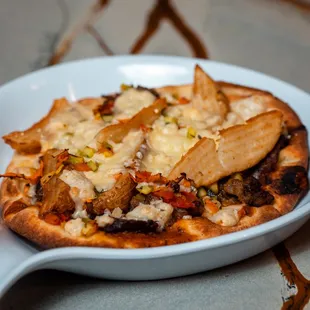 Spicy Steak Flatbread