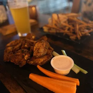 Single Barrel Eatery And Lounge
