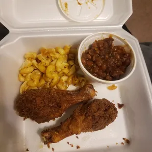 Fried Chicken, Mac and Cheese and beans