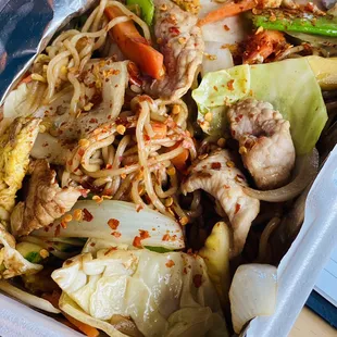 Yakisoba noodle; Japanese style noodle with mixed vegetables. Tip: you can choose your favorite heat(mild/medium/hot)