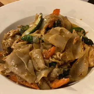 Drunken Noodle