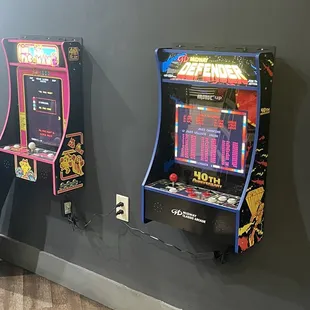 Games to add a little flavor while you wait.