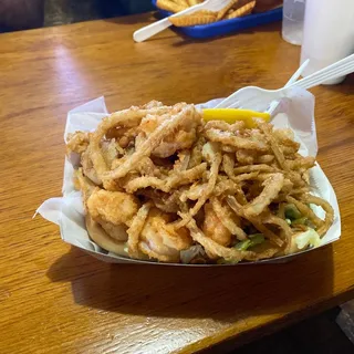 Fried Shrimp PoBoy Sandwich W/ Onion Strings
