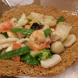 Seafood Chow Mein