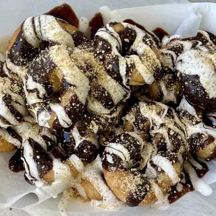 S'mores donuts