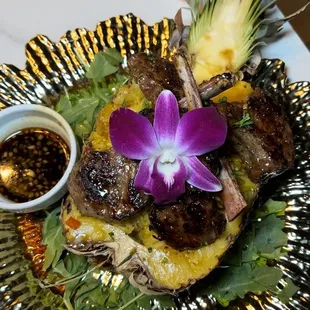 Lamb chop pineapple bowl