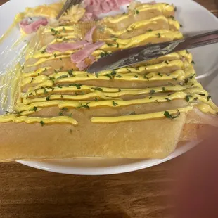 Crepe - ham and cheese with hollandaise.