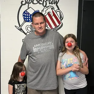 Kids and Dad at coffee shop