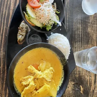 Yellow Curry Lunch