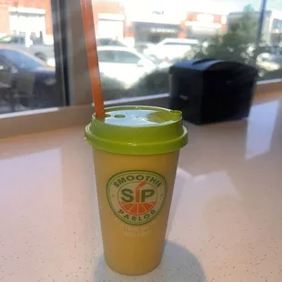 Mango pineapple smoothie