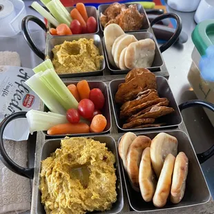 Hummus platter