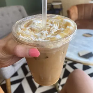 Butterbeer latte w/ oat milk