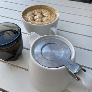 Creme brûlée latte and jasmine green tea