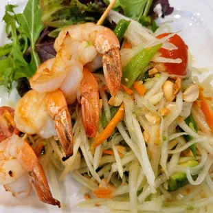 Papaya Salad, $14.99, + $6.00 for grilled prawns - 3 Stars