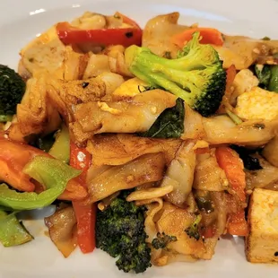 Drunken Noodles, $16.99 - 4.5 Stars