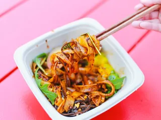 Momo Noodle - Mission Bay