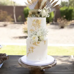 Custom cake center pieces to match any event