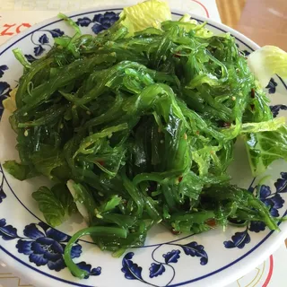 Small Seaweed Salad