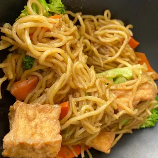 5390. Kids Chow Mein