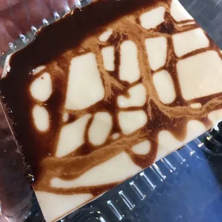 Cheesecake Brownie