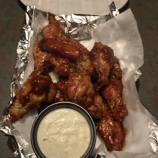 poultry, fried chicken wings, chicken wings and fried chicken, chicken wings, fried chicken, chicken, food, bbq chicken, bbq wings