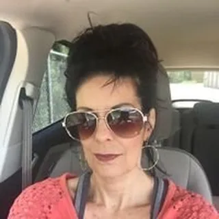 deb w.