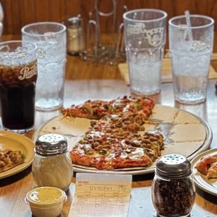 Royal Feast Pizza