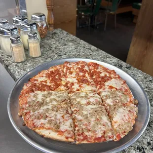 small half pepperoni half sausage