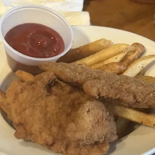 Kids Chicken Tenders with Fries