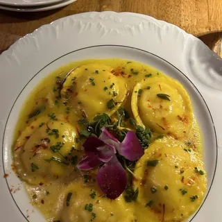 LOBSTER RAVIOLLI